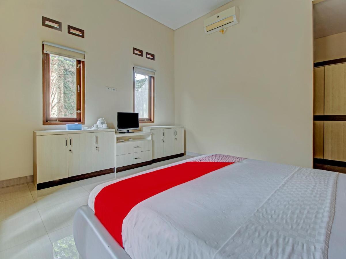 Oyo 89997 Hotel Bumi Kedaton Waterpark Bandar Lampung Eksteriør billede