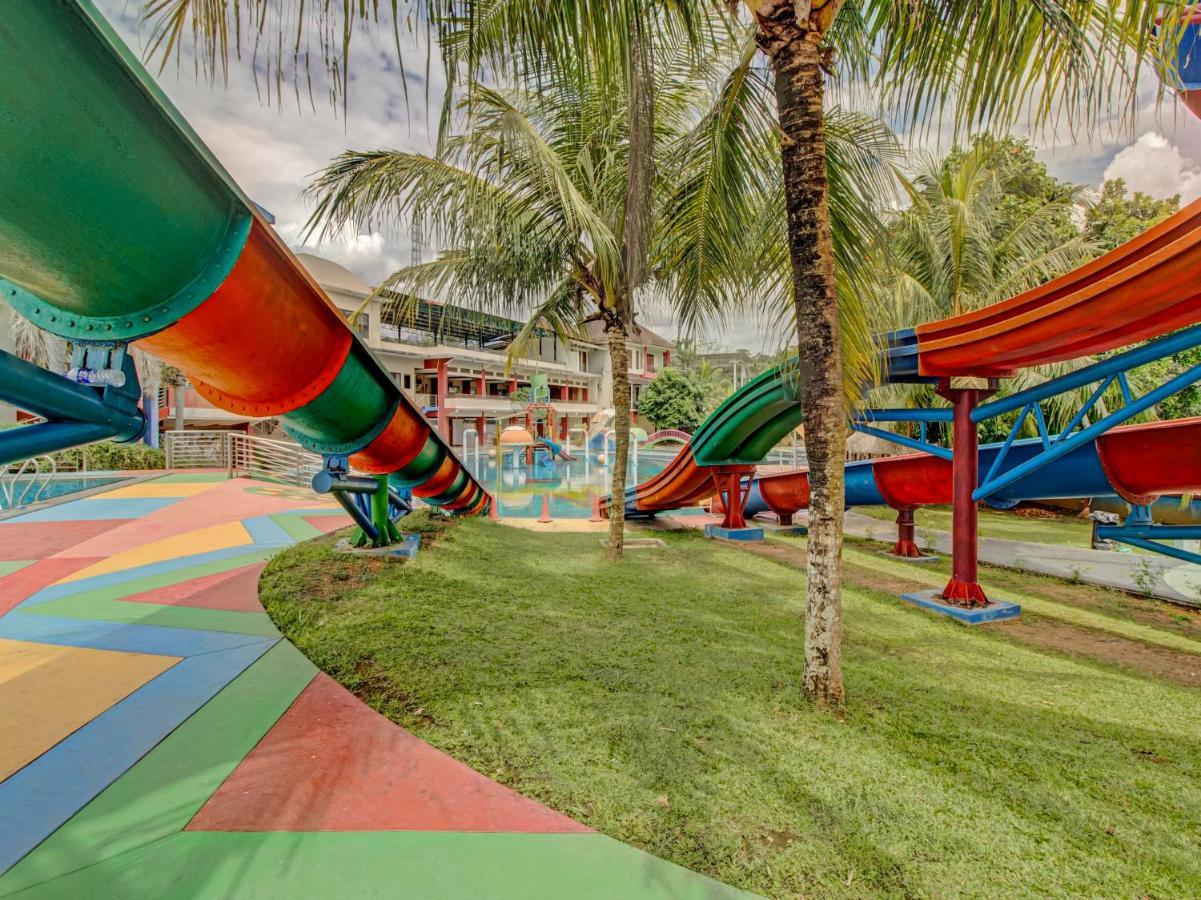 Oyo 89997 Hotel Bumi Kedaton Waterpark Bandar Lampung Eksteriør billede