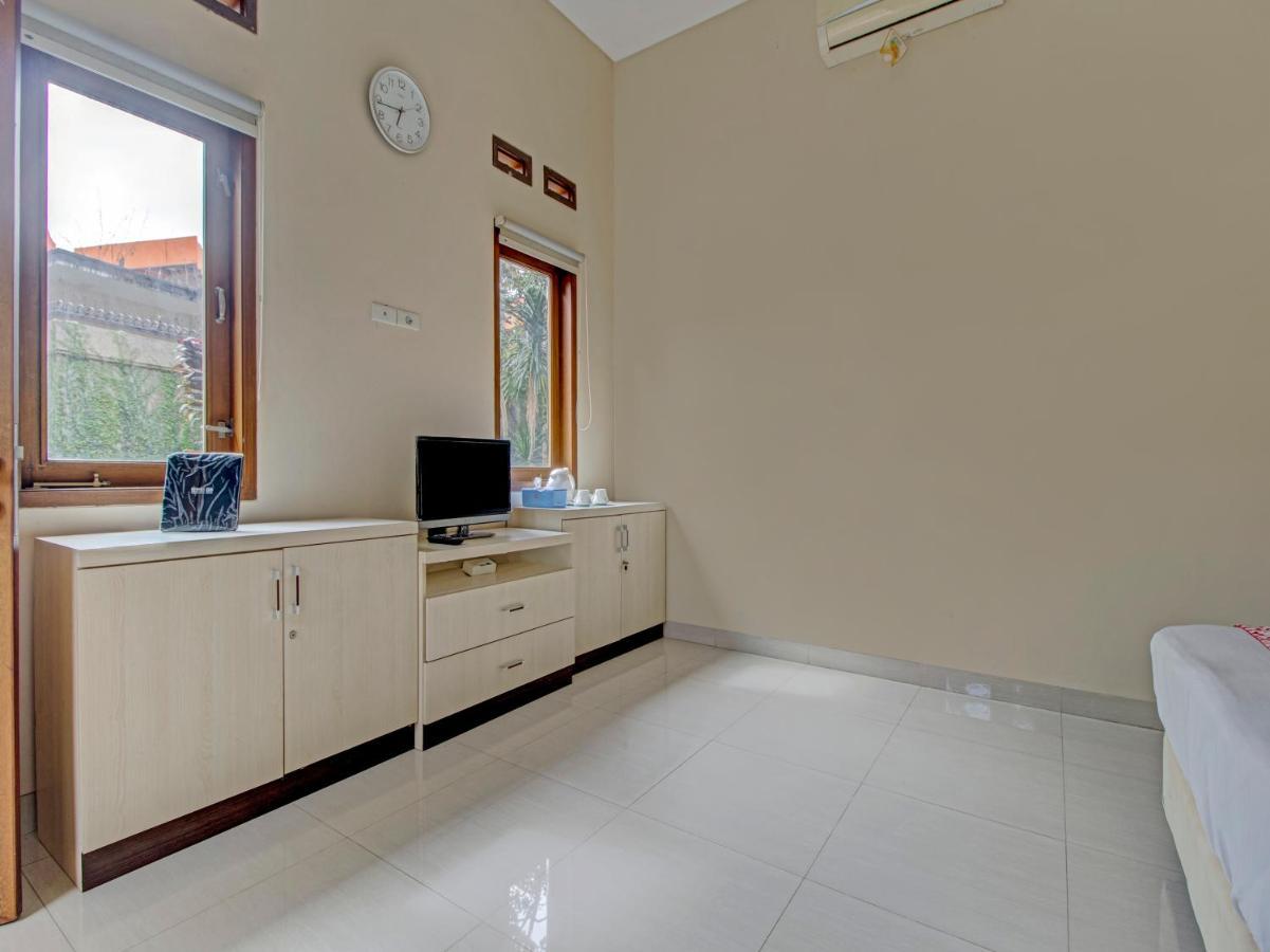 Oyo 89997 Hotel Bumi Kedaton Waterpark Bandar Lampung Eksteriør billede