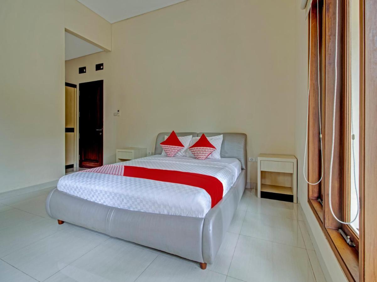 Oyo 89997 Hotel Bumi Kedaton Waterpark Bandar Lampung Eksteriør billede